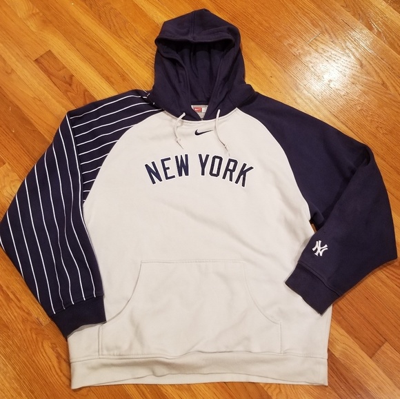 Nike Other - 🔥Authentic NIKE tag NY Yankees Pinstriped Hoodie